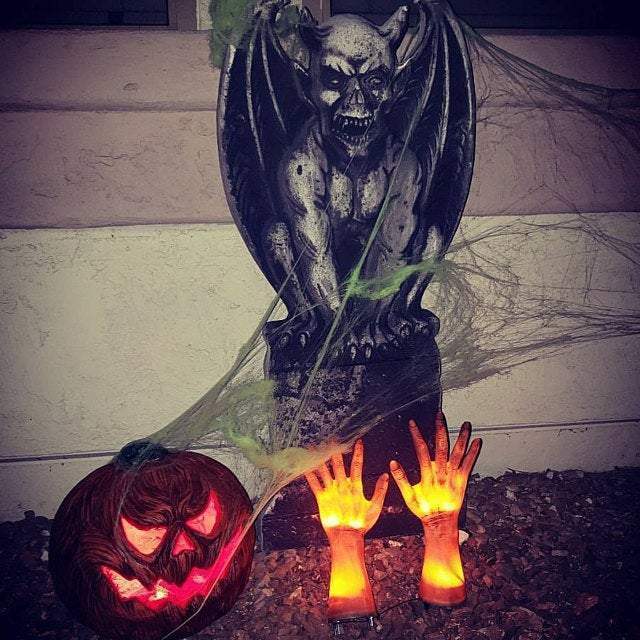 Solar Devil Hand Claw Resin Ornament Halloween Decoration