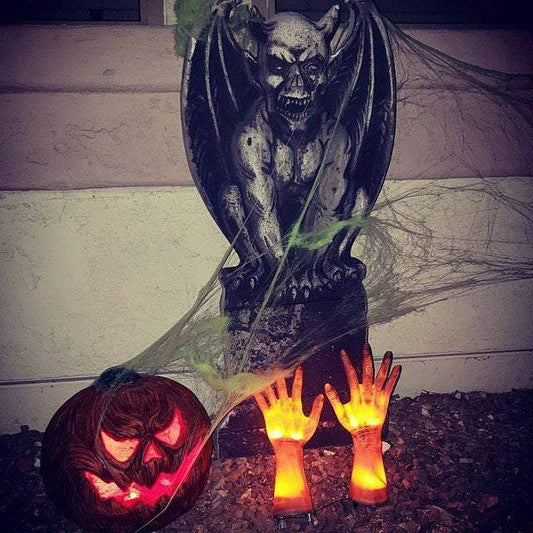 Solar Devil Hand Claw Resin Ornament Halloween Decoration - HomeBrainsandBrawn